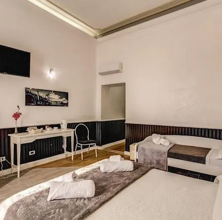 Smart Lux Guest house *
