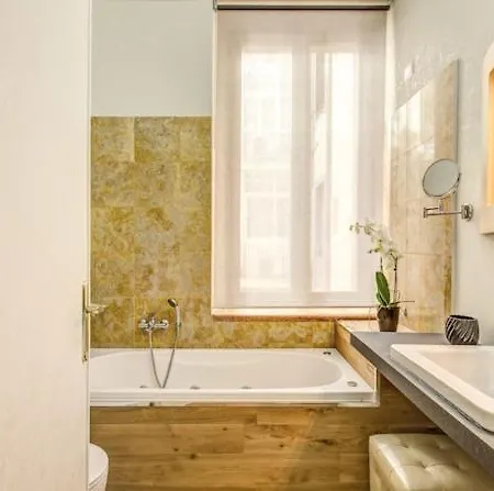 Smart Lux Affittacamere *